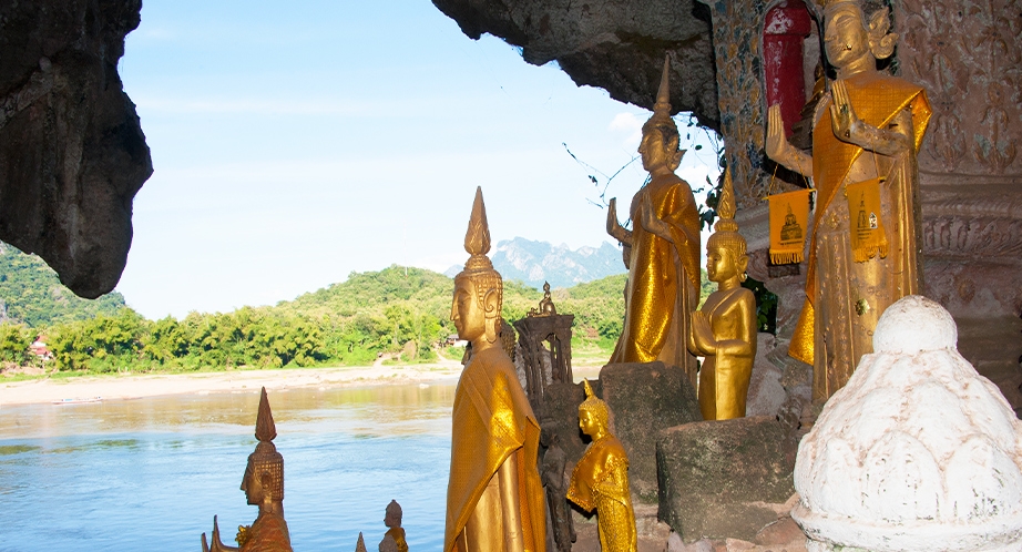 Pak Ou Caves, Laos